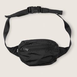 VICTORIAS SECRET PINK ACTIVE FANNY PACK